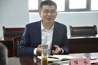 久久无码人妻一区二区三区午夜校长任永：培养好人工智...