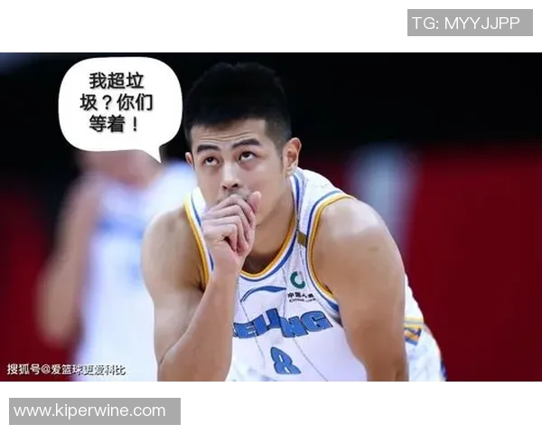德泽尔比倡导团队建设活动促进球员间的沟通与交流